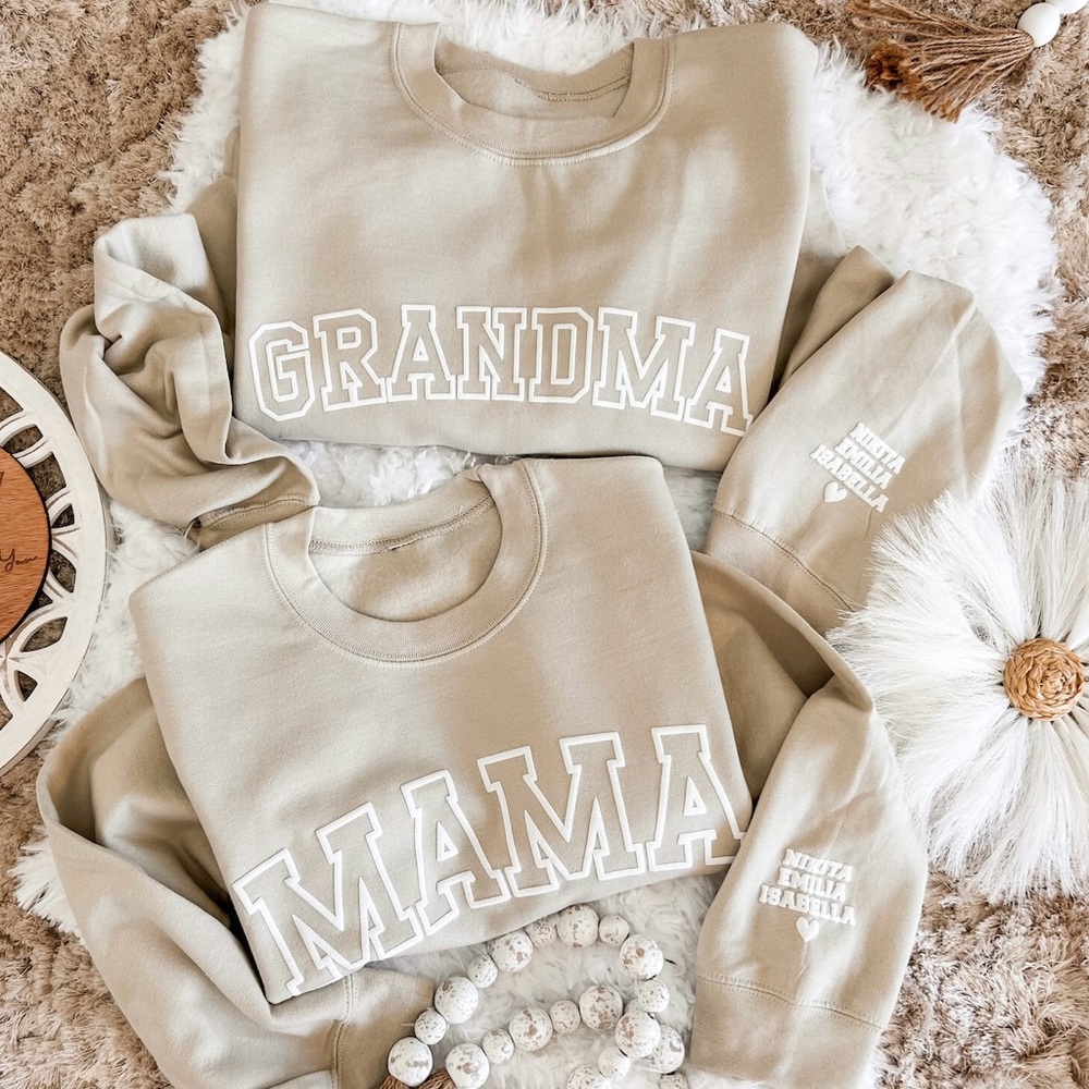 “Puffy” MAMA/GRANDMA custom crewneck